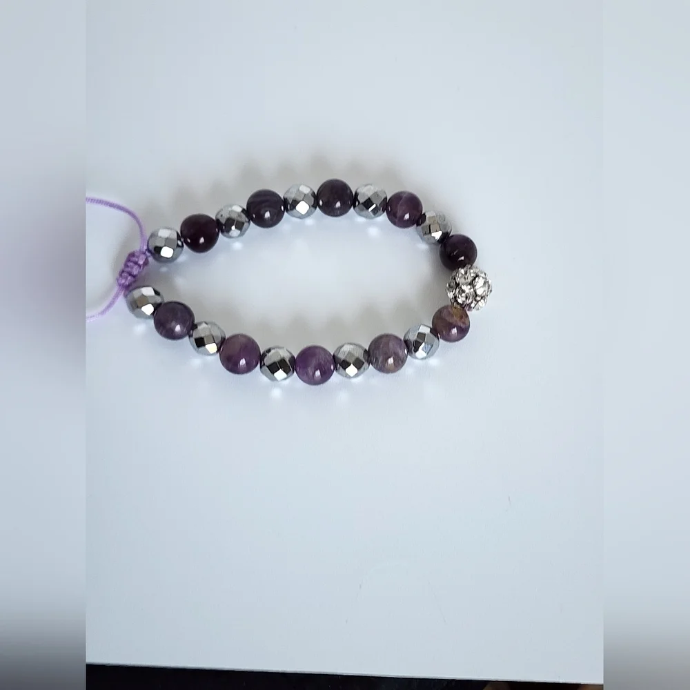 Elegant Amatist and Hematite Beaded Bracelet